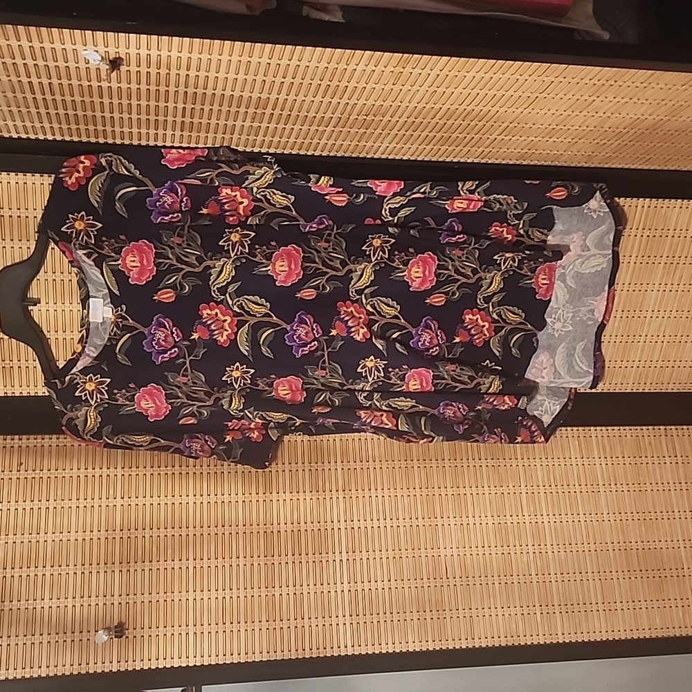 Lularoe womans size 3xl floral tunic with pockets
